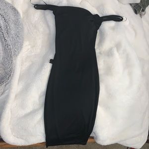 Fashion nova - framed lace up dress